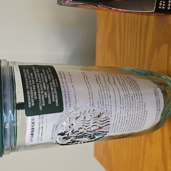 Starbucks Tumbler & Starbucks Farm Rio Cup Keychain/ Bag Chain - Picture 2 of 5